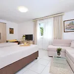 Antares Apartamento *