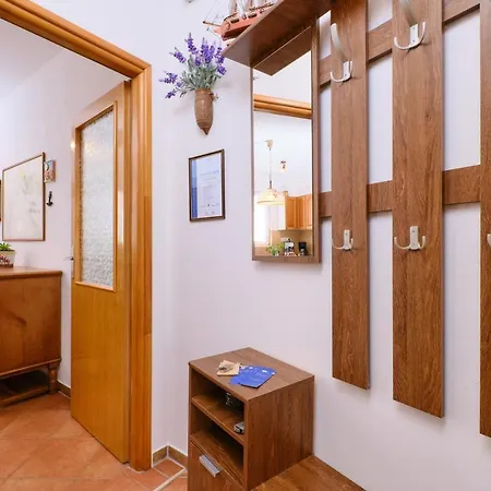 Antares Apartment Mali Lošinj