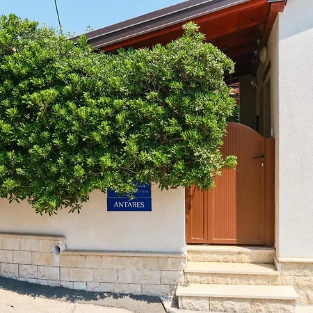 Antares Mali Lošinj